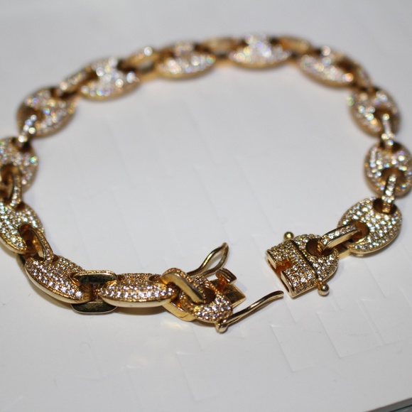 ICED OUT Mariner Gucci Bracelet w/ Lab SIm. Diam. - Picture 6 of 6